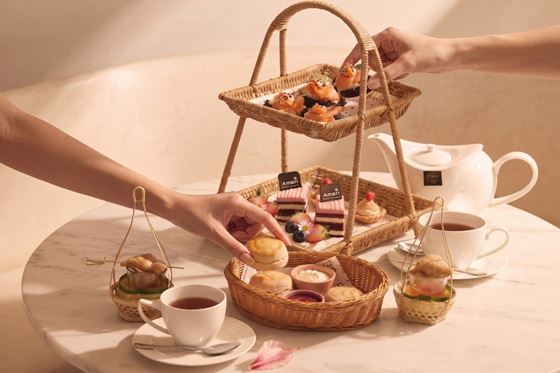 Signature Afternoon Tea Set - Amari Don Muang Airport Bangkok